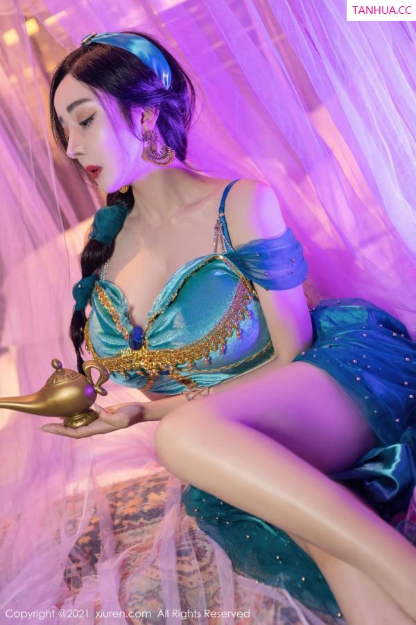 允薾  [XiuRen秀人网]高清写真图 2021.11.19 No.4243 允薾第15张图片